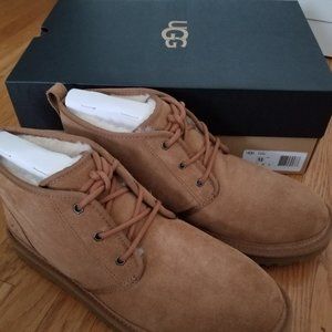 Ugg Men's Neumel Boots Size 13 in Chestnut